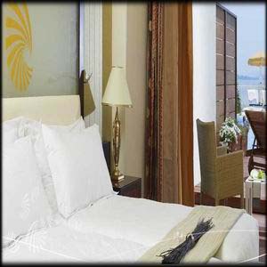 Standard double with sea view, private facilities (shower), and all inclusive